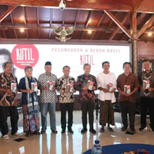 Pj Walikota Tegal Dorong Literasi melalui Peluncuran Novel 'Kutil'