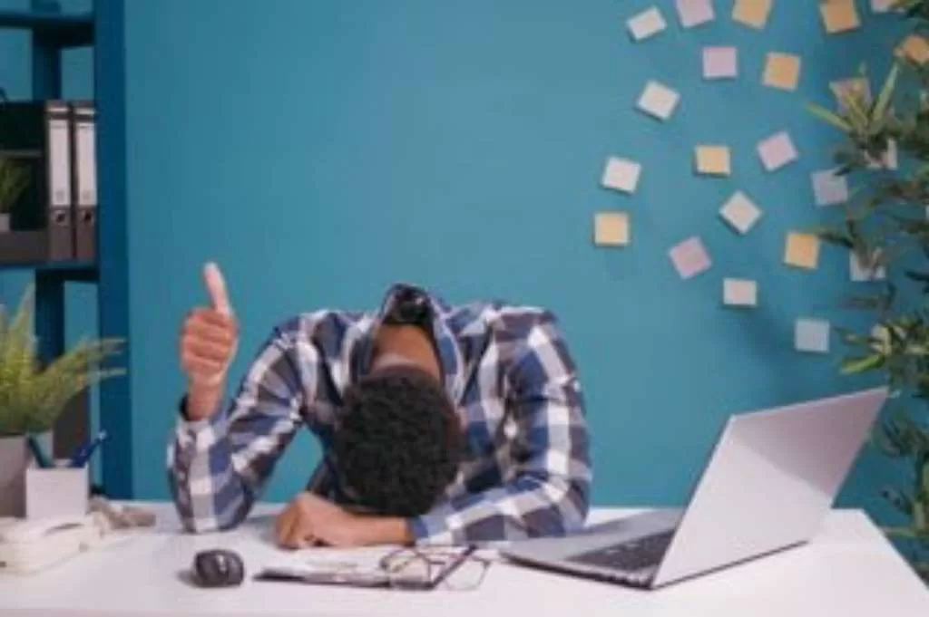 Psikolog Identifikasi Penyebab dan Tips Mengatasi 'Post Holiday Blues'