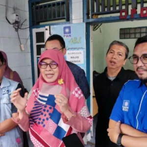 Sefty Yuslinah Resmi Mendaftarkan Diri sebagai Bakal Calon Kepala Daerah Bengkulu Sefty Yuslinah Resmi Mendaftarkan Diri sebagai Bakal Calon Kepala Daerah Bengkulu