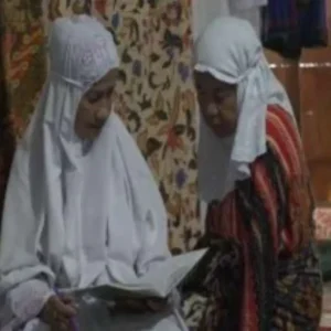 Tradisi Basuluak di Surau Sumatra Barat Terancam Punah