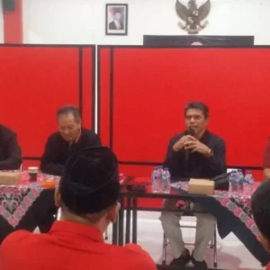 Bawa Visi Aji Nglampahi Trisakti Hanggayuh Mukti, Suharyono Silaturahmi Dengan Jajaran PDIP