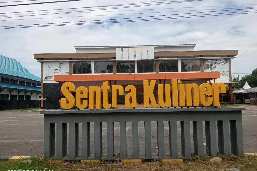 Bocor Dimana-mana, Gedung Sentral Kuliner Kaur Sudah Rusak Pedagang Pilih Tak Jualan