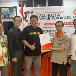 Elang Merayu Sukma, Sosok Pengusaha Muda Enerjik Ini Maju di Pilkada Kota Tegal 2024 Elang Merayu Sukma, Sosok Pengusaha Muda Enerjik Ini Maju di Pilkada Kota Tegal 2024