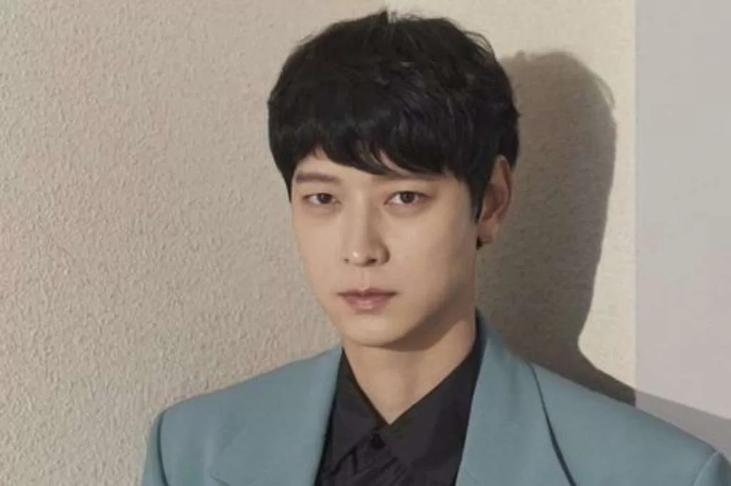 Kang Dong Won Siap Comeback di Film Terbaru 'The Plot'