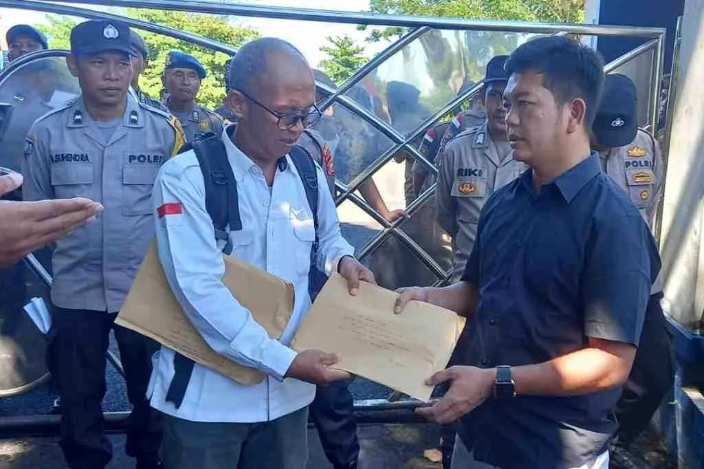 Kantor Walikota Bengkulu di Demo, Bapenda Diduga Lakukan KKN