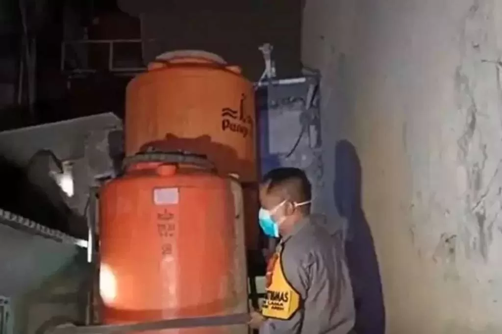 Misteri Mayat di Toren Terkuak, Korban Diduga Bandar Narkoba?
