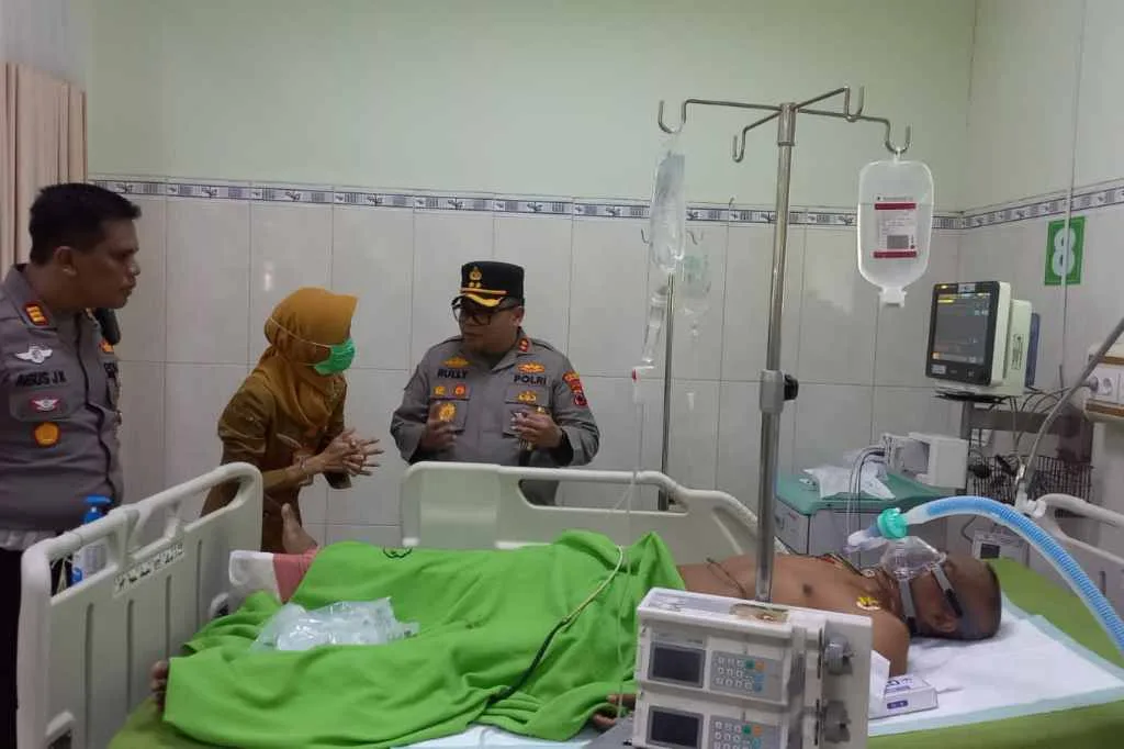 Naas, Parwoto Terlindas Mobil Damkar Saat Evakuasi Kebakaran di Komplek Pasar Malam