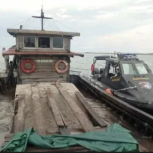 Pasir Laut Dikeruk PAD Menghilang Negara Merugi, Polda Kepri Harus Usut Tuntas Pasir Laut Dikeruk PAD Menghilang Negara Merugi, Polda Kepri Harus Usut Tuntas