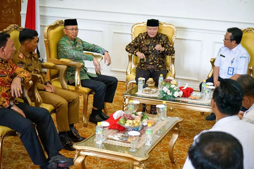 Pemprov Hibahkan Bangunan Untuk BMKG Bengkulu, Gubernur: Agar Layanan BMKG Jadi Terpadu