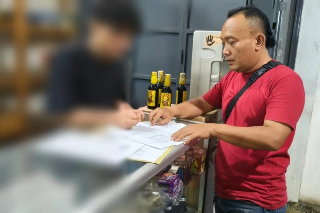 Kondusifkan Perayaan Lebaran Idul Adha, Polres Tegal Kota Gelar Razia Miras