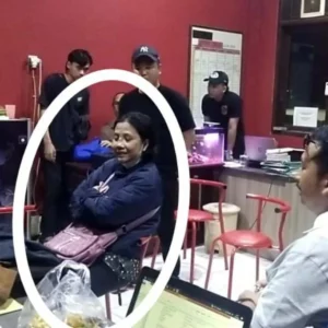 Ngaku Pegawai Kejaksaan RI, Wanita Inisial AM Diamankan PAM SDO Kejari Probolinggo Ngaku Pegawai Kejaksaan RI, Wanita Inisial AM Diamankan PAM SDO Kejari Probolinggo