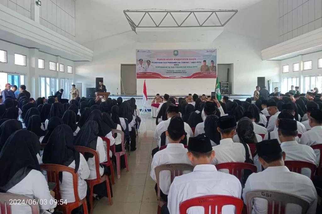Pemkab Kaur Lantik dan Ambil Sumpah Janji 231 PPPK