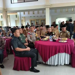 Pengantaran Tugas Mantan Kajari Kaur Dihadiri Seluruh Kepala Dinas