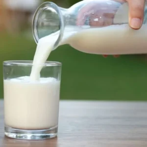 Tips Konsumsi Susu untuk Meredakan Nyeri Ulu Hati Indonesia Gandeng Vietnam untuk Penuhi Pasokan Susu Nasional