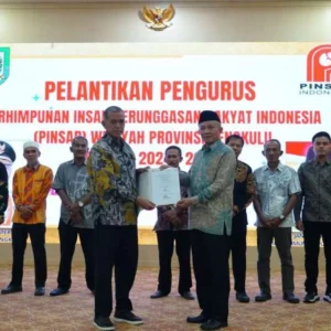 Dorong Pengembangan Sektor Perunggasan, Gubernur Rohidin Lantik PINSAR Bengkulu Dorong Pengembangan Sektor Perunggasan, Gubernur Rohidin Lantik PINSAR Bengkulu