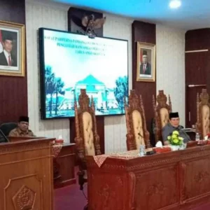 DPRD Kabupaten Lebong Gelar Paripurna Pandangan Umum Fraksi Nota Pengantar Raperda Ta 2024