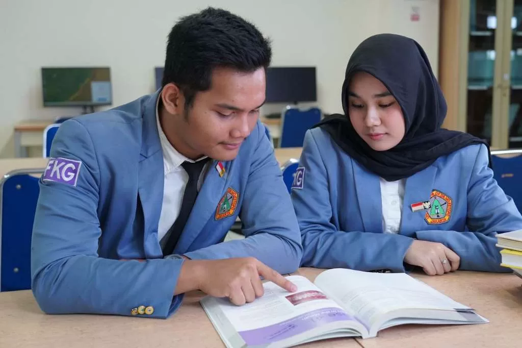 FKG Universitas Moestopo Berhasil Pertahankan Akreditasi Paripurna Bintang 5 FKG Universitas Moestopo Berhasil Pertahankan Akreditasi Paripurna Bintang 5