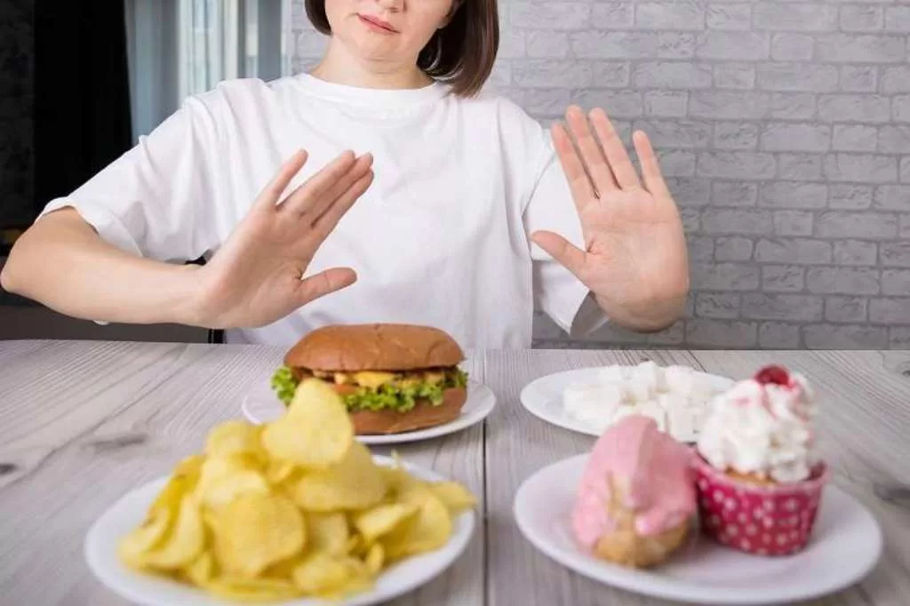 Hindari Makanan dan Minuman Ini untuk Menjaga Kesehatan Ginjal Anda