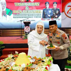 Irjen Pol Ahmad Luthfi Janji Beri Pelayanan Terbaik Kepada Masyarakat Irjen Pol Ahmad Luthfi Janji Beri Pelayanan Terbaik Kepada Masyarakat