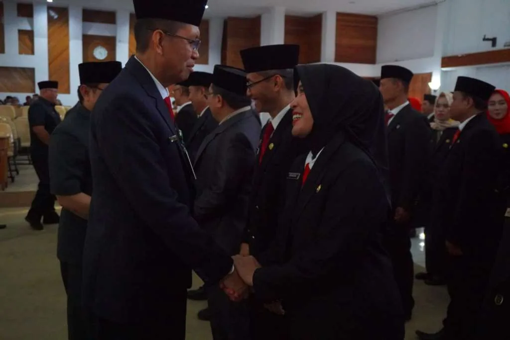 Lantik 80 Pejabat Eselon III dan IV, Ini Pesan Sekda Isnan Fajri