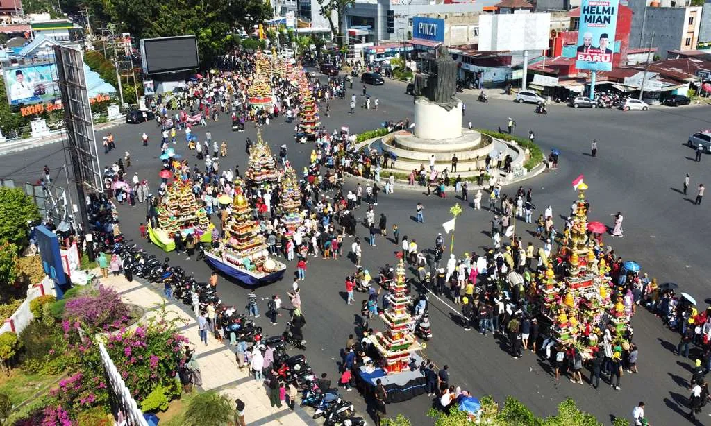 Lepas Prosesi Tabut Tebuang, Gubernur Rohidin: Tolong Diantisipasi