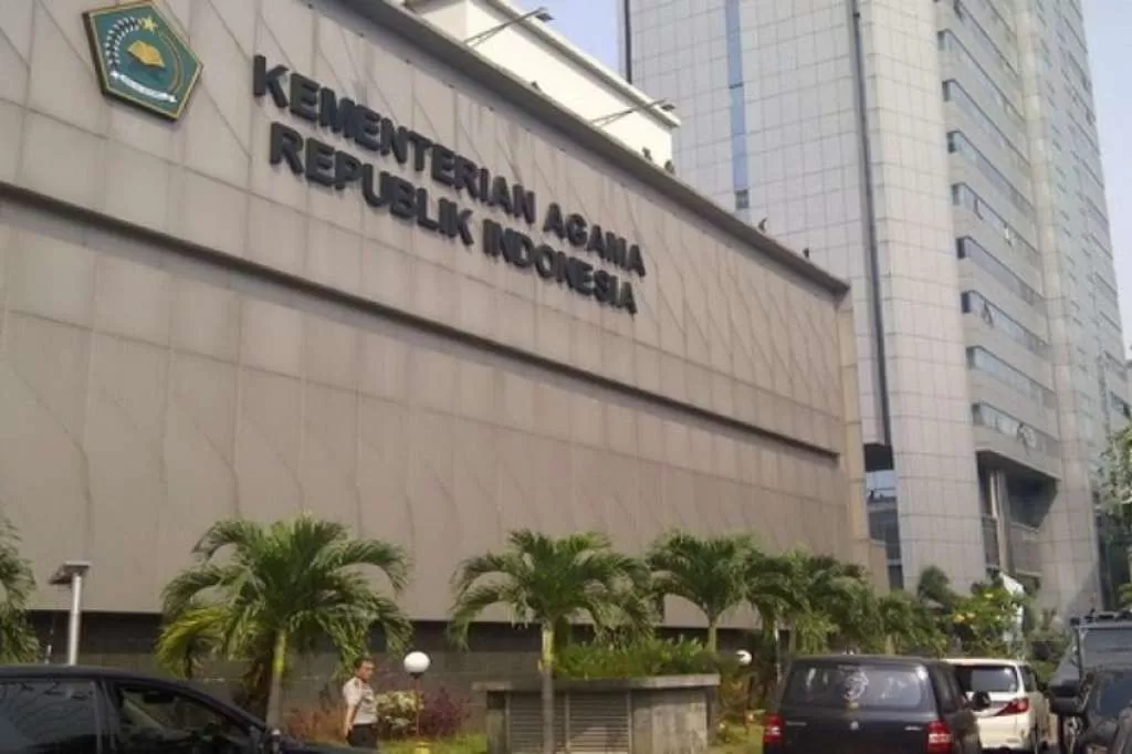 Menag Sampaikan Laporan Tugas Rutin Kementerian Agama ke Presiden
