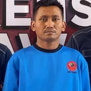 Putusan Praperadilan, Pengadilan Bandung Batalkan Status Tersangka Pegi Setiawan Putusan Praperadilan, Pengadilan Bandung Batalkan Status Tersangka Pegi Setiawan Pegi Setiawan Dikerumuni Warga, Wartawan Jadi Korban Pencopetan