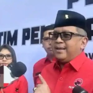 Airlangga Mundur dari Kursi Ketum Golkar, PDIP: Mengejutkan dan Prihatin Airlangga Mundur dari Kursi Ketum Golkar, PDIP: Mengejutkan dan Prihatin KPK Tetapkan Hasto Kristiyanto Tersangka Kasus Suap Terkait Harun Masiku