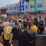 Bukan Ribuan Diprediksi Ada Puluhan Ribu Massa Iringi Rohidin-Meriani ke KPU