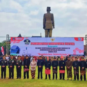 Bupati Blitar Pimpin Upacara Peringatan HUT RI Ke-79 di Alun Alun Kanigoro