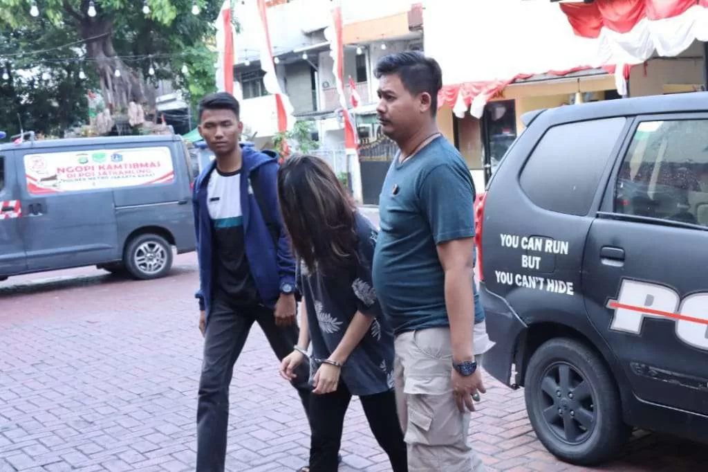 Diduga Jual Keperawanan Gadis Dibawah Umur Wanita Ini Ditangkap Polisi, Korban Terima Rp600 Ribu