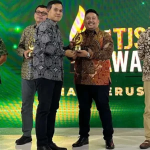 Elnusa Petrofin Raih Penghargaan Gold di TJSL & CSR Award 2024 Elnusa Petrofin Raih Penghargaan Gold di TJSL & CSR Award 2024