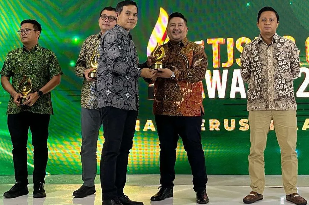 Elnusa Petrofin Raih Penghargaan Gold di TJSL & CSR Award 2024