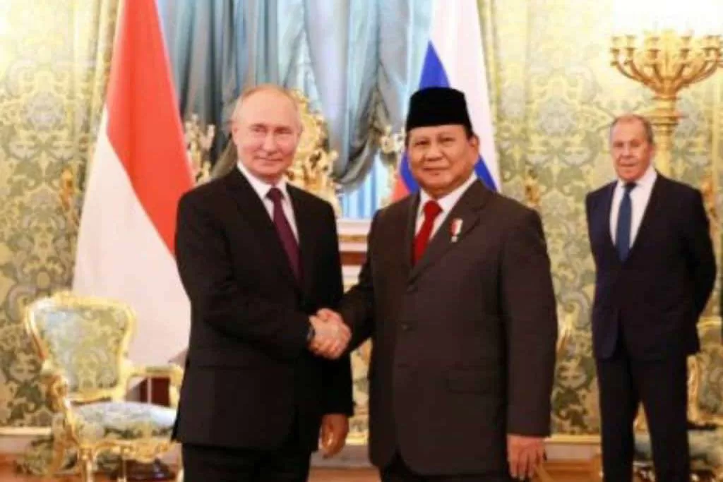 Menhan Prabowo Lakukan Pertemuan dengan Presiden Rusia Vladimir Putin di Rusia