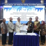 Pemkab Brebes Serahkan Dua Aset ke Perumda Tirta Baribis