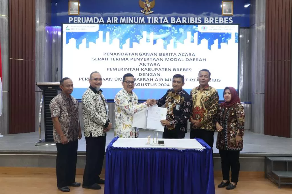Pemkab Brebes Serahkan Dua Aset ke Perumda Tirta Baribis