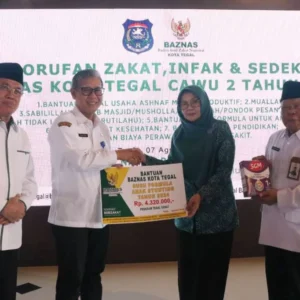 Pj Wali Kota Tegal Lakukan Pentasharufan ZIS Caturwulan II Tahun 2024 Pj Walikota Tegal Lakukan Pentasharufan ZIS Caturwulan II Tahun 2024