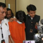Pria Ini Aniaya Kekasihnya Didalam Lift Hotel Cuma Karena Tak Diajak Selfi