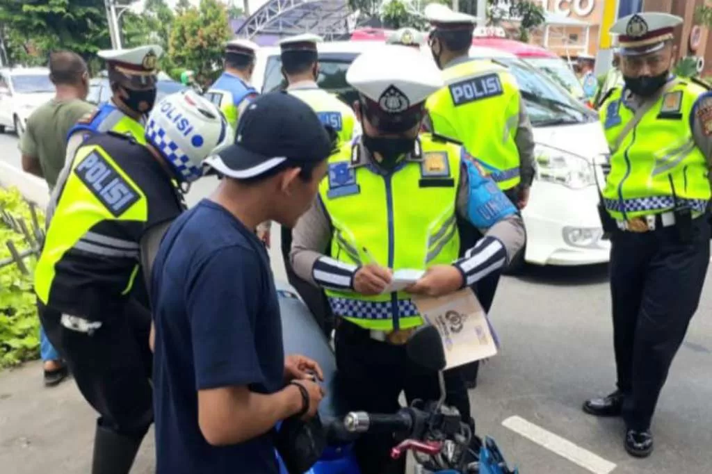 Tilang Uji Emisi di DKI Bakal Diberlakukan Tahun Ini