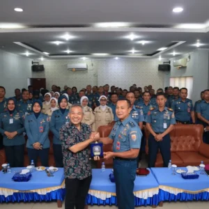 Tingkatkan Motivasi Prajurit, Lanal Cirebon Undang Motivator Nasional Tingkatkan Motivasi Prajurit, Lanal Cirebon Undang Motivator Nasional