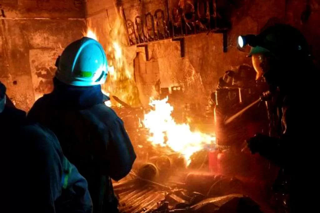 Toko Agen Gas Elpiji di Cakung Jakarta Timur Dilalap Api