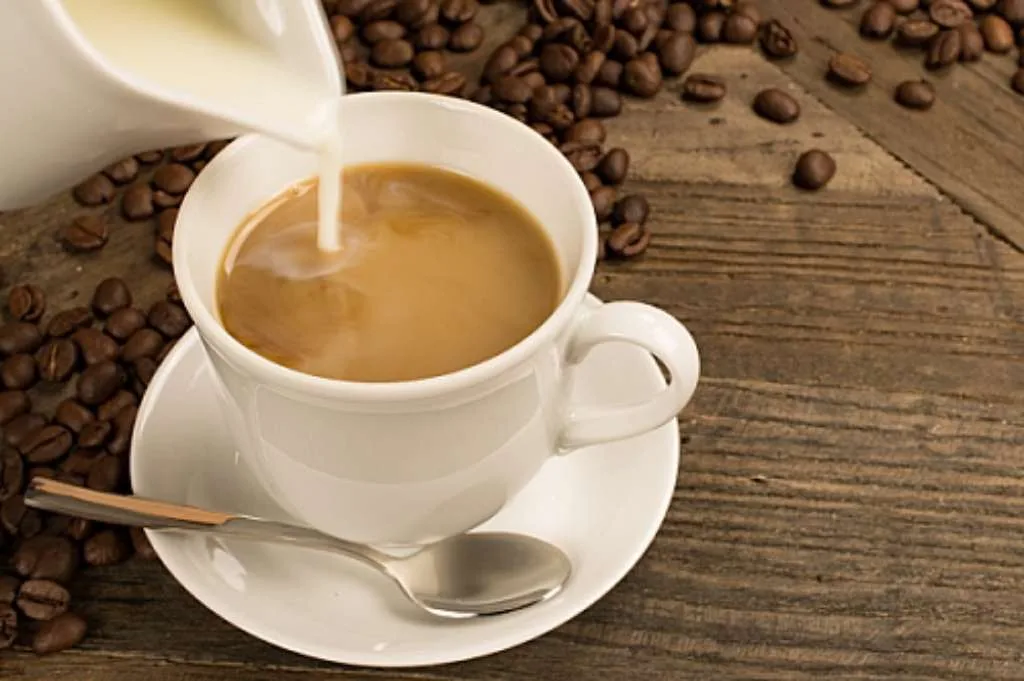 Tren Kopi Susu Gula Aren Ubah Lanskap Kedai Kopi