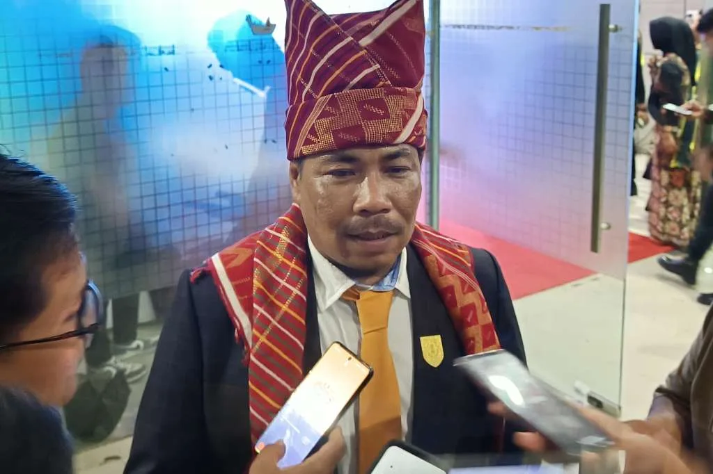 Usin Sentil Tim Helmi-Mian: Soal Hukum Selesaikan Lewat Ranah Hukum, Jangan Dipolitisasi