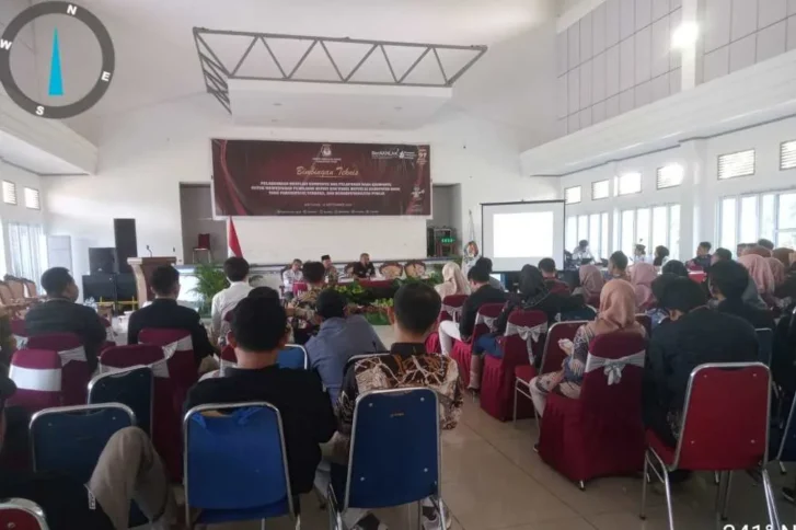 Rapat Pleno Terbuka Penetapan DPT, Ketua KPUD Kaur Hampir Adu Jotos Dengan Panwascam Rapat Pleno Terbuka Penetapan DPT, Ketua KPUD Kaur Hampir Adu Jotos Dengan Panwascam