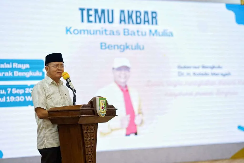 Apresiasi Komunitas Batu Mulia, Rohidin: Komunitas Ini Memainkan Peran Vital