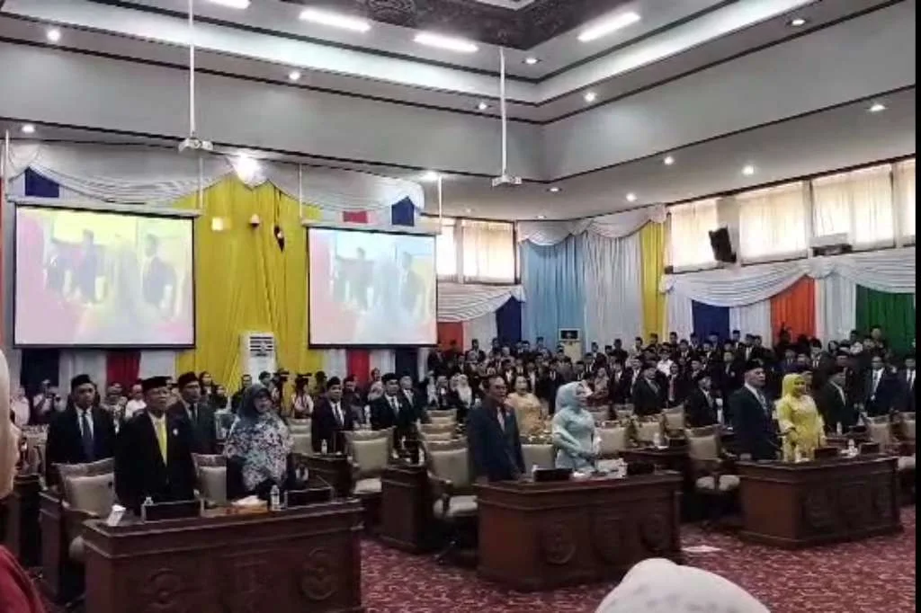 Hari Ini, 45 Dewan Provinsi Bengkulu Periode Tahun 2024-2029 Resmi Dilantik Hari Ini, 45 Dewan Provinsi Bengkulu Periode Tahun 2024-2029 Resmi Dilantik
