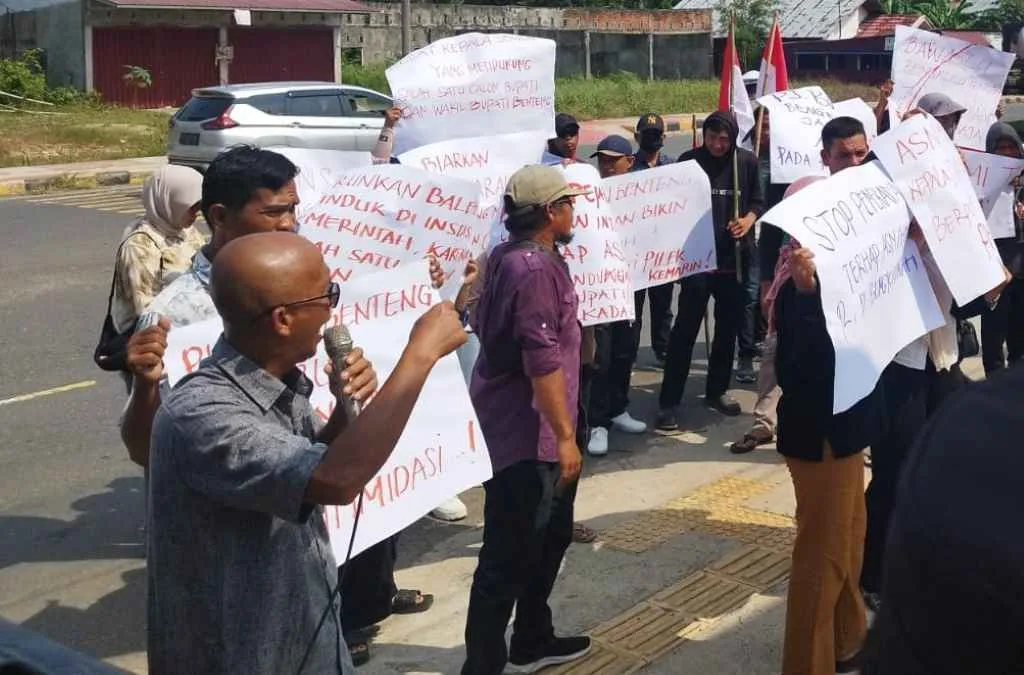 KPU RI Disebut Langgar Imbauan DKPP, Jadi Salah Satu Penyebab Unjuk Rasa di Kantor Bupati Benteng