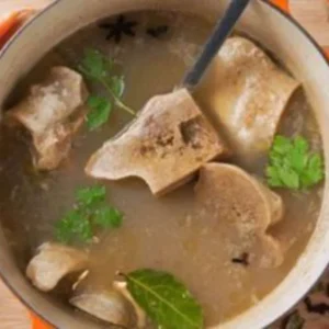 Manfaat Kaldu Tulang, Dari Kesehatan Sendi hingga Penurunan Berat Badan Manfaat Kaldu Tulang, Dari Kesehatan Sendi hingga Penurunan Berat Badan