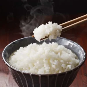 Tips Aman Menyimpan dan Memanaskan Nasi untuk Cegah Keracunan Makanan Tips Aman Menyimpan dan Memanaskan Nasi untuk Cegah Keracunan Makanan