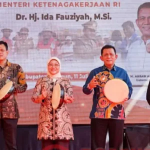 Bukti Cintanya Kepada Masyarakat, Ansar Siap Bangun Karimun